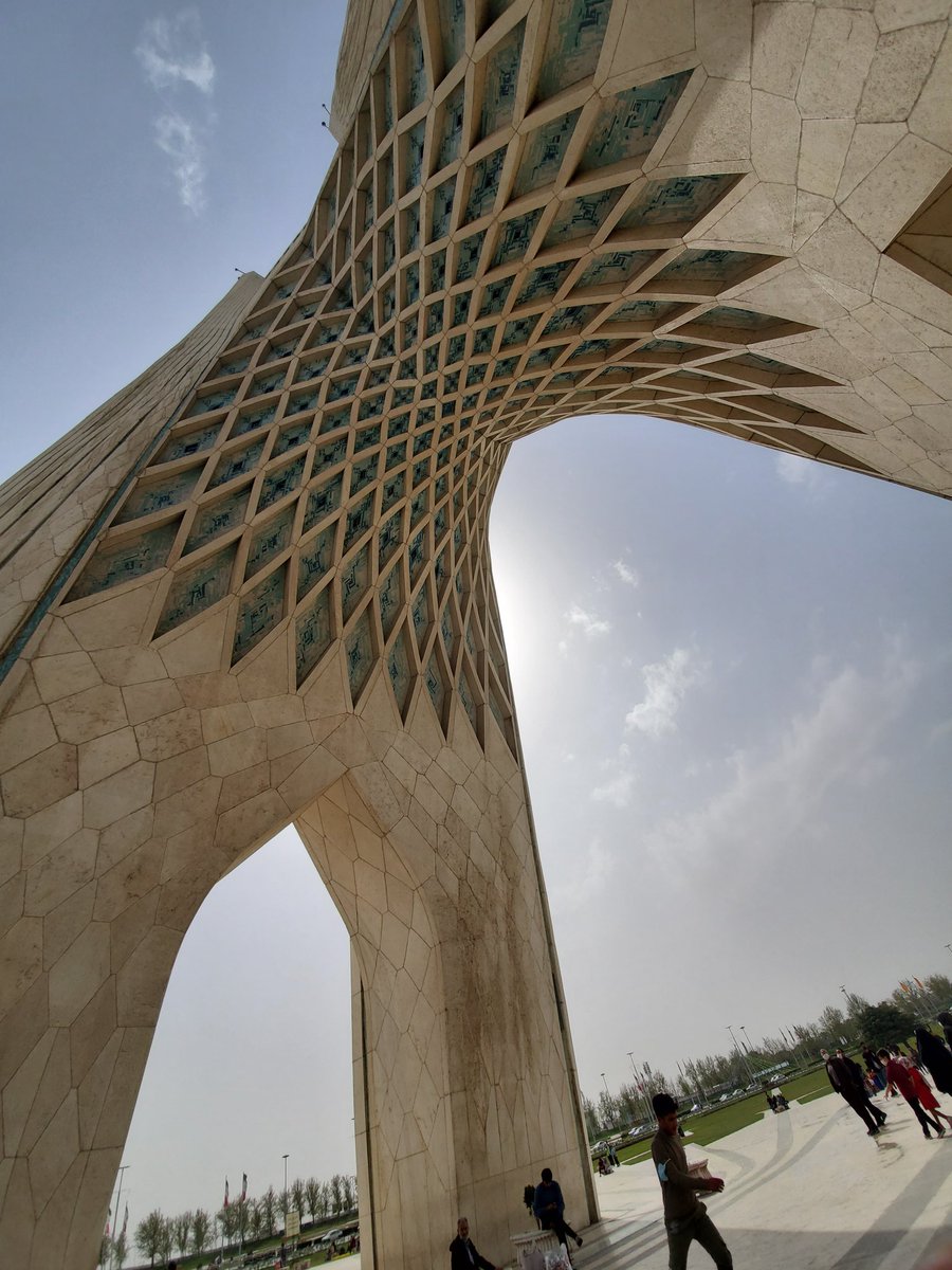 anamzehra86's tweet photo. Visited Tehran's iconic #AzadiTower during #Nowruz holidays. Built in 1966-71. Remains one of the major tourist attractions. Underneath lies Iranology Hall depicting representative symbols from all provinces of Iran. 
#ChroniclesofIran
@LivinginTehran https://t.co/t6KxomUS0f