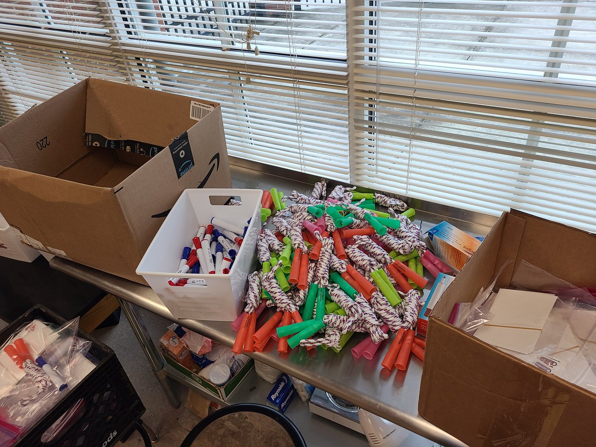 eduscize's tweet photo. Assembly line time! Getting ready to supply @MabletonES #remote #learners with #hulascize and #taptheline @CobbSchools @STEMcobb all students deserve to have fun while learning. #eduscize has found a #solution to meet so many needs #math #sel #movedontsit #playislearning #stem https://t.co/2ZXeXZ2OAZ