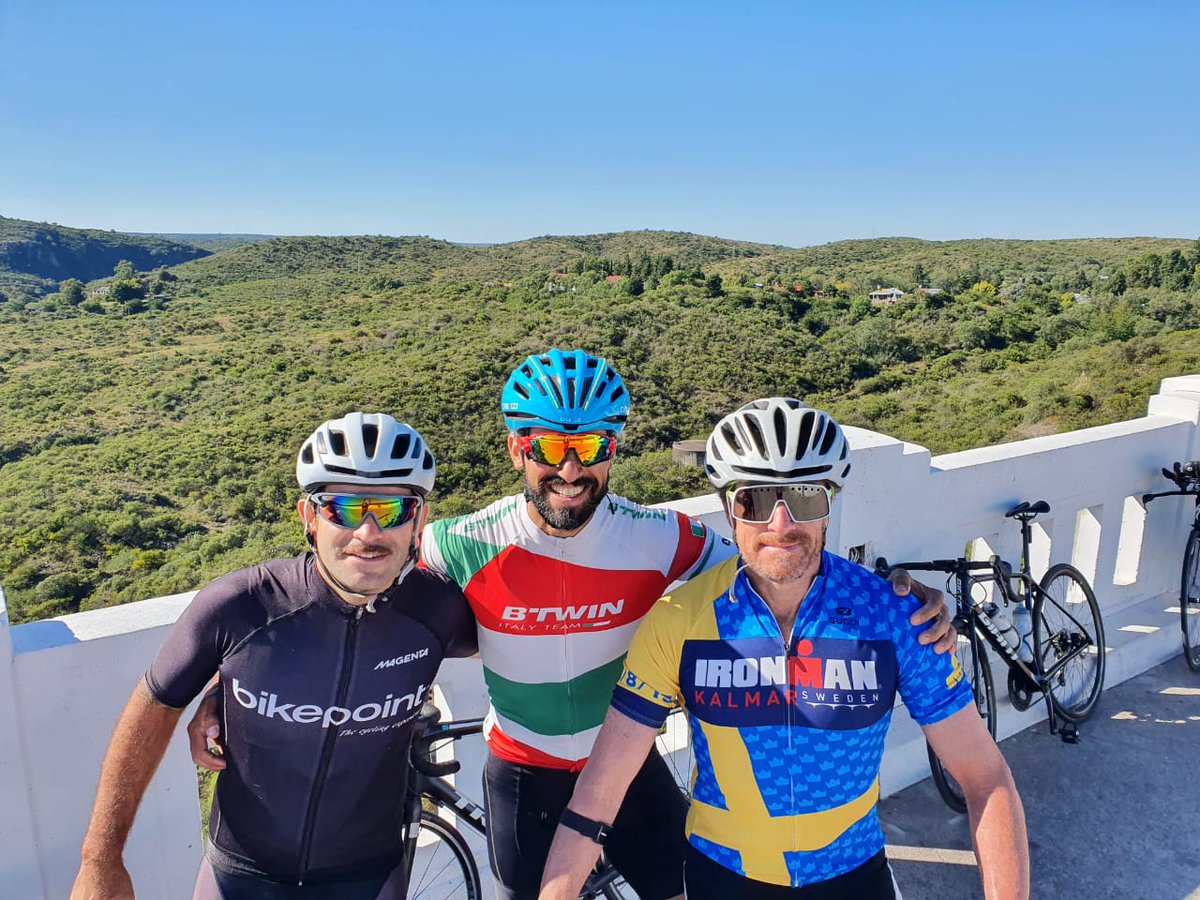 EL_EMPERA's tweet photo. Lindos metros escalados. Lindos kilómetros recorridos. Lindos días compartidos. 
Gracias @JuanCraveri por tanto power ! https://t.co/GfgI5ISAXw