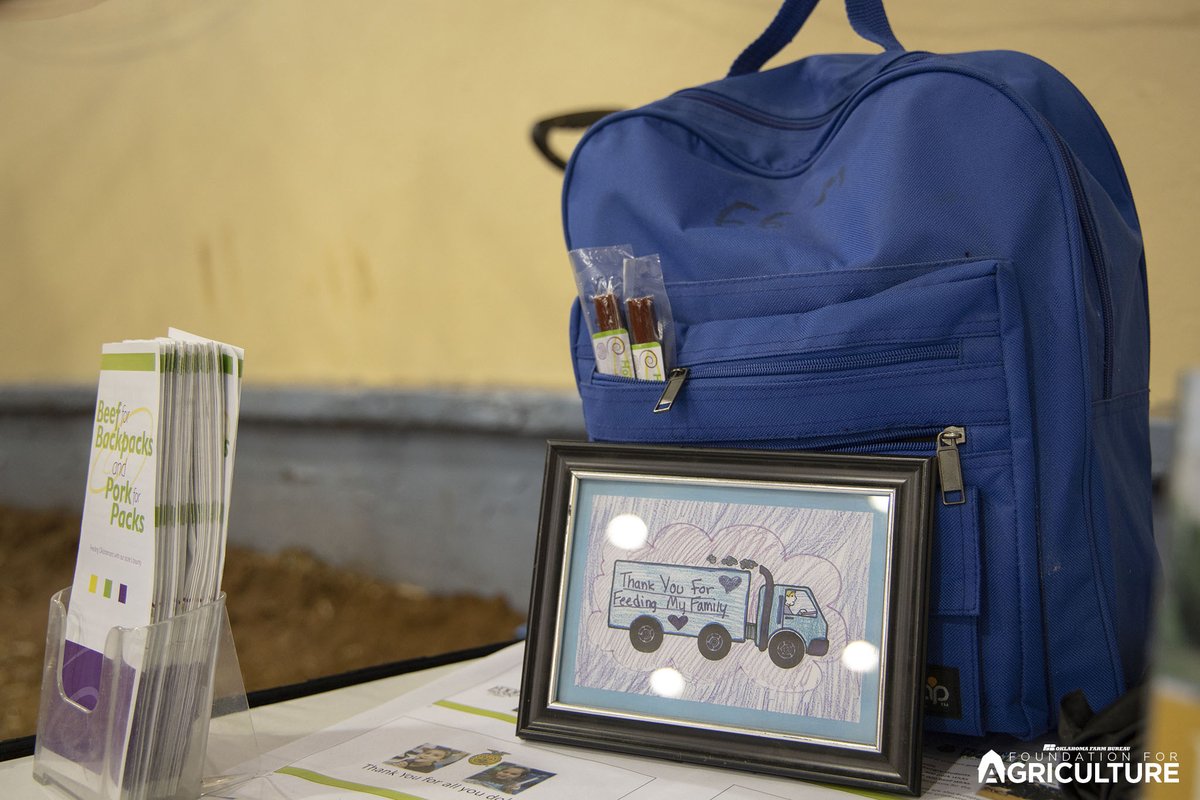 okfarmbureau's tweet photo. We're excited to announce more than 600 animals were donated to the Pork for Packs program during the @OKYouthExpo! Thanks to the incredibly generous @Oklahoma4H & @OKFFA students who donated their animals. Learn more about the donations at https://t.co/SjEXrYZoYu. #MeatAllWeek https://t.co/R1VNorNHok
