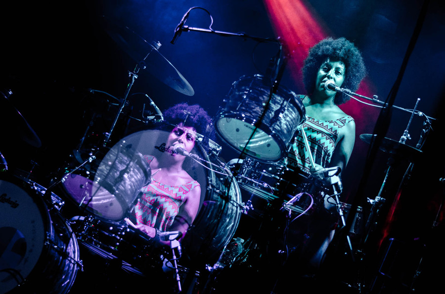 NoLabelsROC's tweet image. Happy Thursday all! No new show today. Instead, in the spirit of Women's History Month, we're playing back an interview w/Makeda! front woman and drummer Sara Haile-Mariam, where we discuss the Black, femme history of rock and roll, and how to reclaim our creative legacies ⚡️🔥