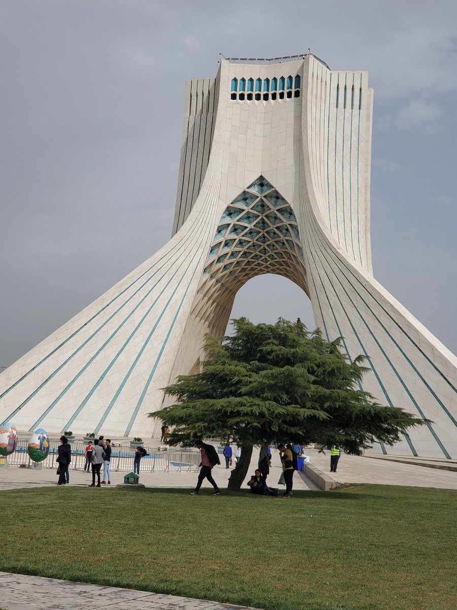 anamzehra86's tweet photo. Visited Tehran's iconic #AzadiTower during #Nowruz holidays. Built in 1966-71. Remains one of the major tourist attractions. Underneath lies Iranology Hall depicting representative symbols from all provinces of Iran. 
#ChroniclesofIran
@LivinginTehran https://t.co/t6KxomUS0f