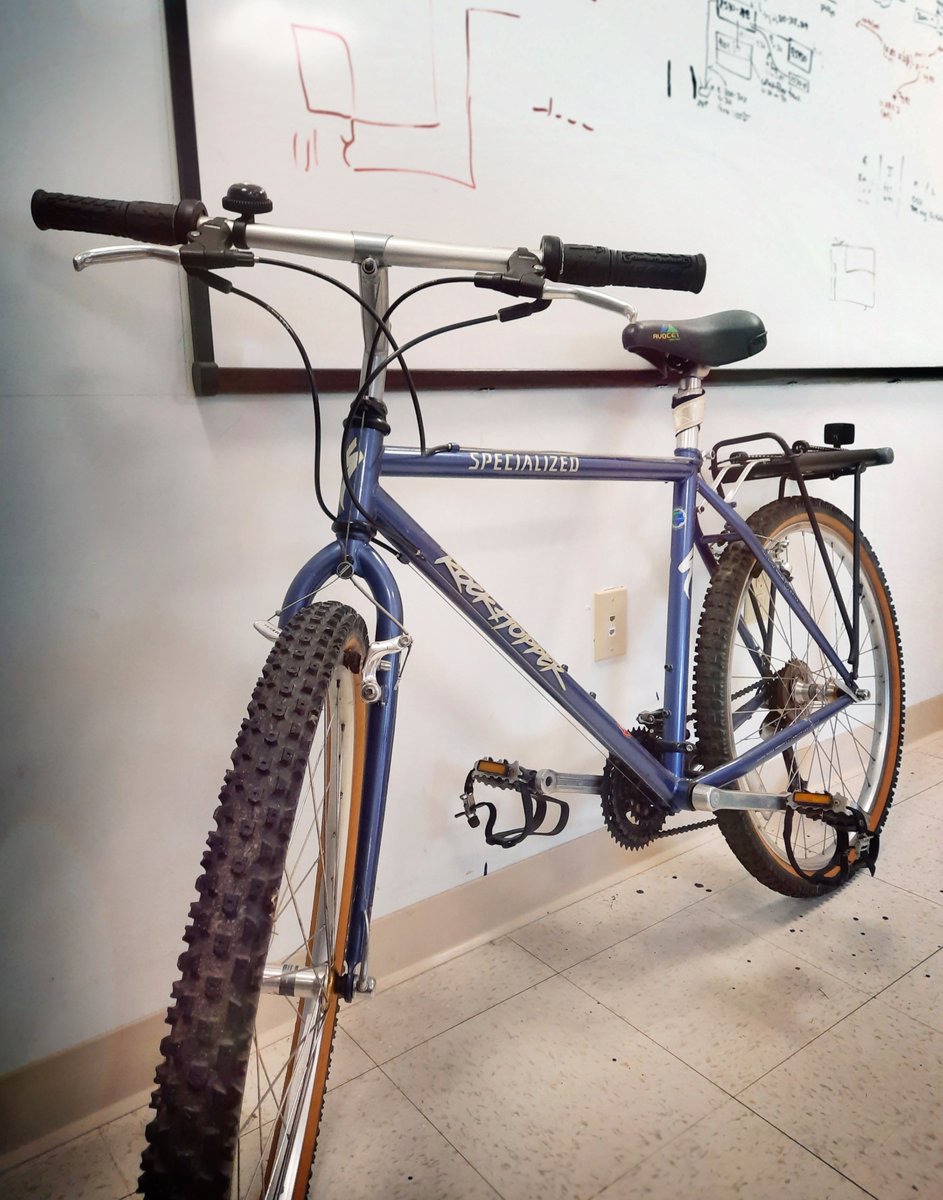 mixprotocol's tweet image. Bike to work, 2021.  Day 1.  #VintageBike #Chromoly #SinceWhenIs1996Vintage? #WhereDidILeaveMyMirror @iamspecialized
