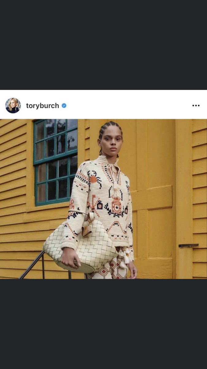 carjala's tweet photo. #toryburch #ToryBurch #CamisolaPoveira #CMPovoadevarzim #Camaramunicipalpovoadevarzim #PovoadeVarzim You have offended an entire city! Correct it and put it right! 👍🏻 https://t.co/7Rv09zOqlS