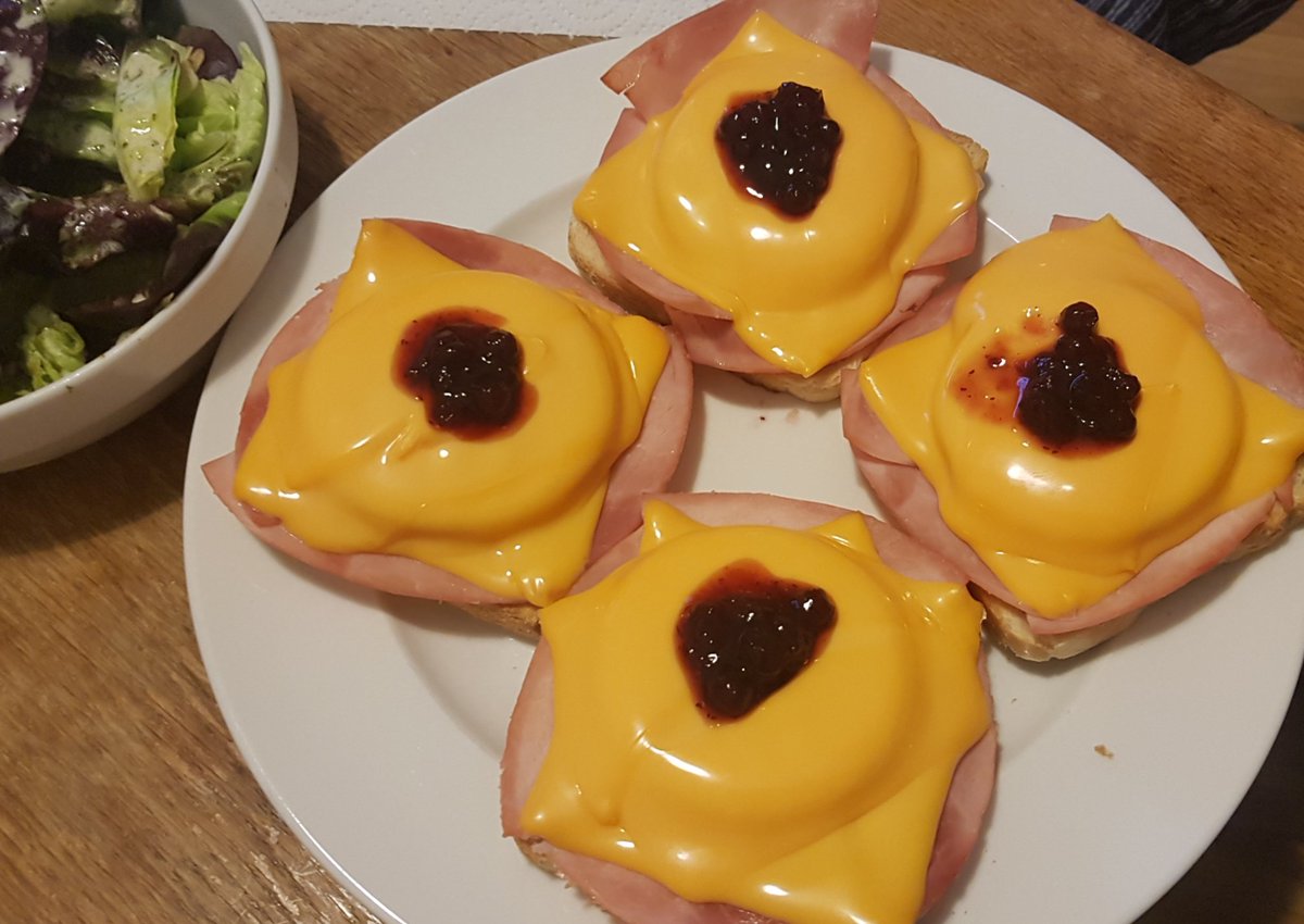 Die nur liest tweet media