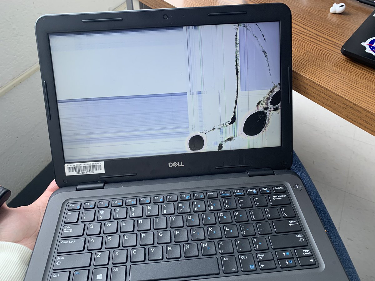 Day 5 - I was nominated by @AllysonPak! Every day I will post a day in the life of an educator without explanation &amp; nominate someone else to take the challenge, 7 days, 7 pictures. Today I renominate @Miss_Ferree