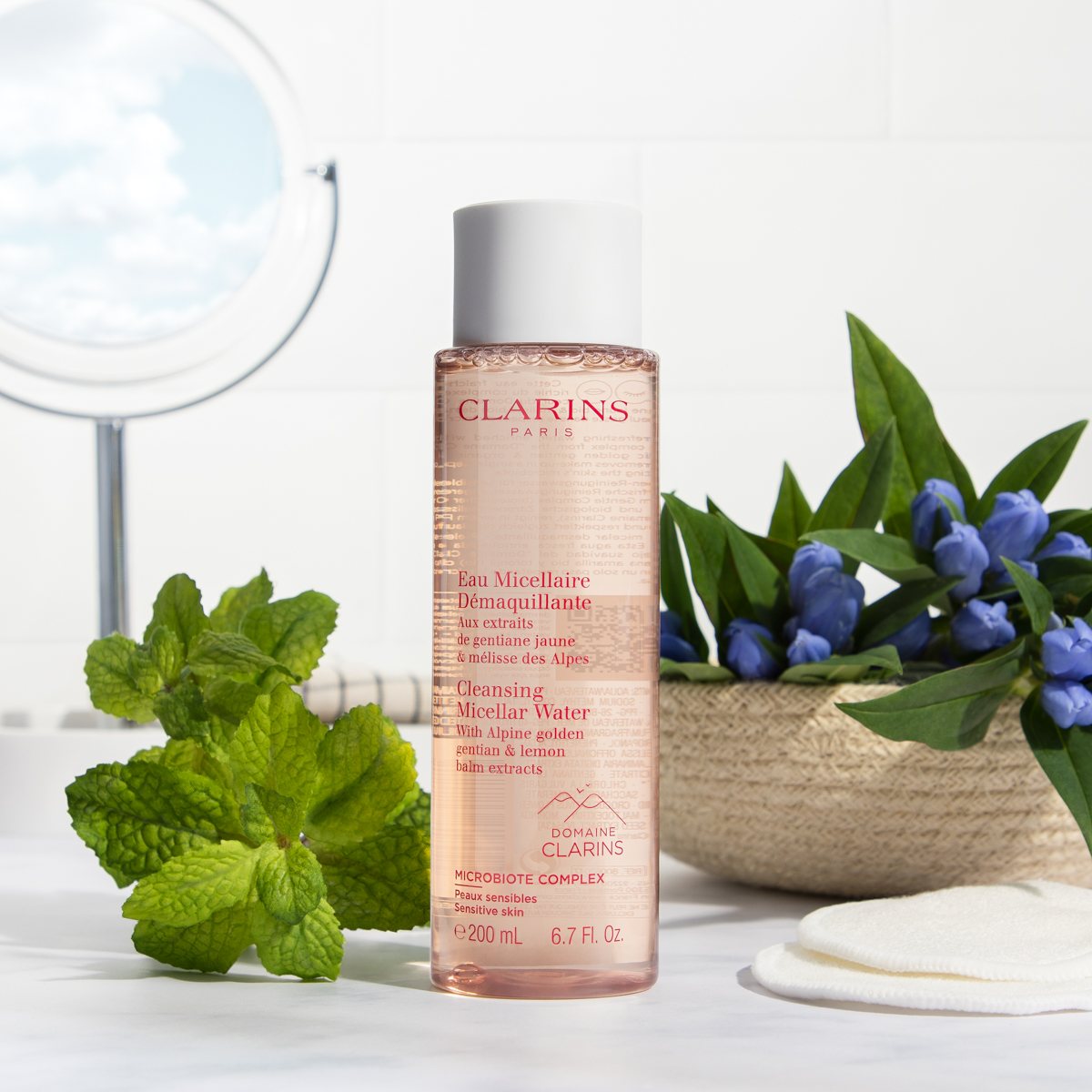 clarins_uk tweet media