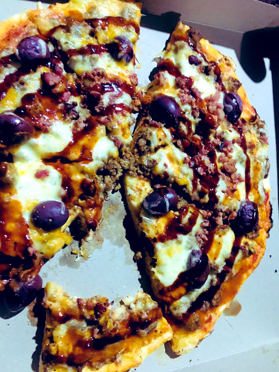 Old_Geee's tweet photo. i can’t wait for the world to taste this @CornerPizza 🤤 https://t.co/iwP6IohAnK
