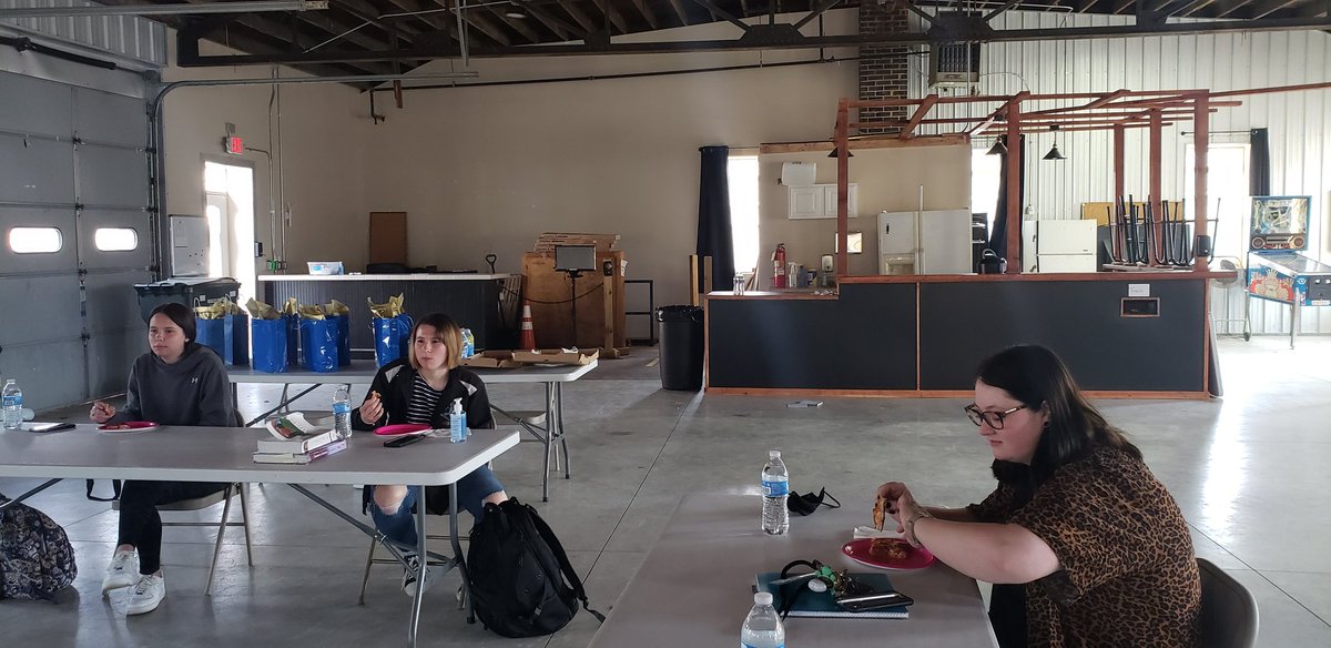DecaLaker's tweet photo. Officer planning meeting #nextleveldeca #lakersareleaders https://t.co/XRqTN9zU3U