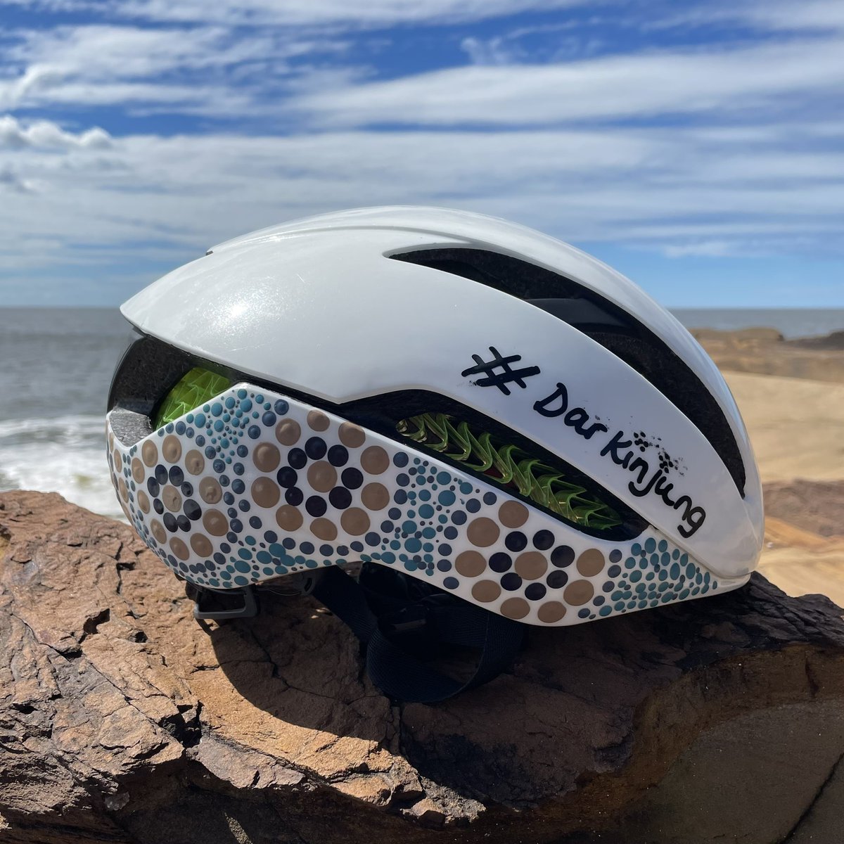 Riding for community today 1000ks to Coffs Harbour with <a href="/tourdecure_aus/">Tour De Cure</a> to improve cancer outcomes. So honoured to wear this beautiful hand painted art on my helmet by local artist Jodi Shannon #darkinjung #letscurecancer #closethegap <a href="/BelindaField3/">Belinda Field</a> <a href="/NACCHOAustralia/">Our Health in Our Hands ❤️💛🖤</a> <a href="/MarkBeretta/">Mark Beretta OAM</a>