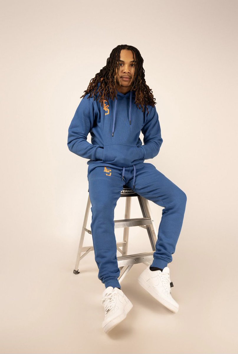 EightySixer's tweet photo. Blue Eightysixer Sweatsuit Available Now On Site & Local Delivery , Limited Sizes Left‼️ LINK IN BIO 🎱🚦🔥
#supportsmallbusiness #supportblackbusiness #nycmade #streetwear #streetfashion #sixerway https://t.co/QNbrEJH7O5