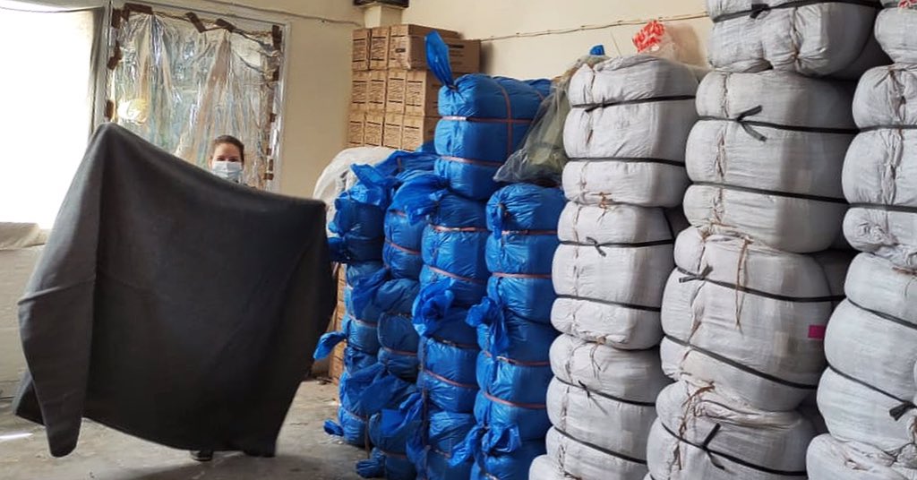 HopeProjectOrg's tweet photo. Thank you so much to @msfgreece for sending us 850 desperately needed blankets, for the camp distribution! 

#thehopeproject #msfgreece #msflesvos #hopeproject #thehopeprojectlesvos #lesvos #greece #blankets #aid #blacket #refugee #refugees #lesvosrefugees #hopeprojectlesvos #msf https://t.co/S70BkPVHHZ