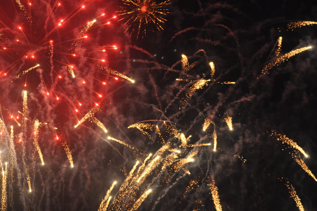 The Mount Forest Fireworks Festival has been cancelled for 2021, but the committee still hopes to be back next year. <a href="/kaykreutz/">Kayla Kreutzberg</a> has all the details on our site - 887theriver.ca/2021/03/mount-…