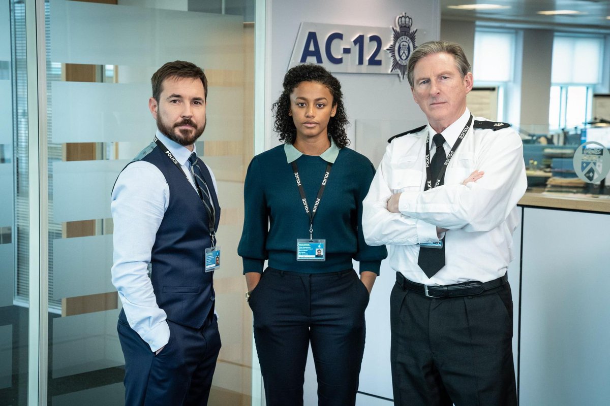 Need a recap on #LineOfDuty S6E1? 

Our #LineOfDuty6 podcast ‘The CHIS &amp; The SMEG’ is out now 🕵🏻‍♀️ 

Apple: apple.co/3fmuz1p
Google: bit.ly/3f6S0eH
Spotify: spoti.fi/39c2oy5
Acast: aca.st/891bc8