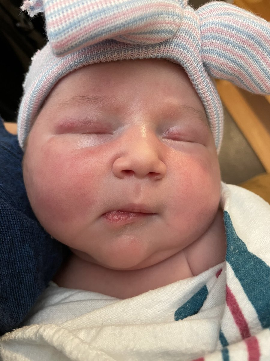 andyjirrels's tweet photo. Let me introduce you all to Eden Claire Jirrels! 8lbs 8oz, 20 inches long, born today at 9:14am! Eden and Hannah are both doing well!

We are grateful for all of the prayers from our friends and family. Thank you, Jesus, for this wonderful gift! https://t.co/60b8snLJ30