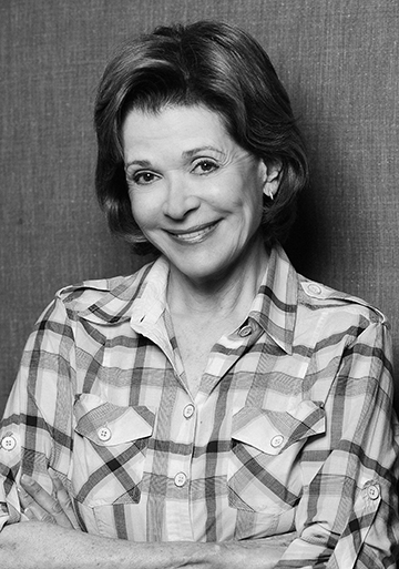 SatMForever's tweet photo. #RIPJessicaWalter. She played Admiral Rhea Bergstrom in #WingCommanderAcademy, Ashlee Walker Club Dupree in #TheMagicSchoolBus '94, Athena in #JusticeLeagueAction, Meteora Butterfly in #StarvstheForcesofEvil. She also provided additional voices for #ThePiratesofDarkWater. https://t.co/neuJR82c8y