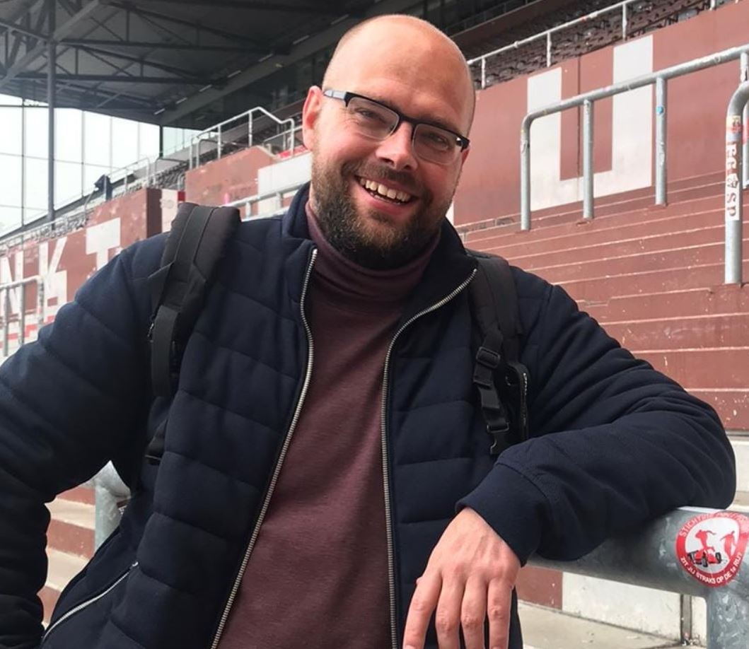 StgPolePosition's tweet image. 🌞 Vandaag zetten wij onze Wilco in het zonnetje! 🌞⁠
⁠
Onlangs droeg Wilco van Gelder het stokje van voorzitter over. Nu vormt hij de brug tussen de verschillende teams binnen de organisatie, en als echte verbinder doet hij dat enorm goed!⁠

#stichtingpoleposition #sport