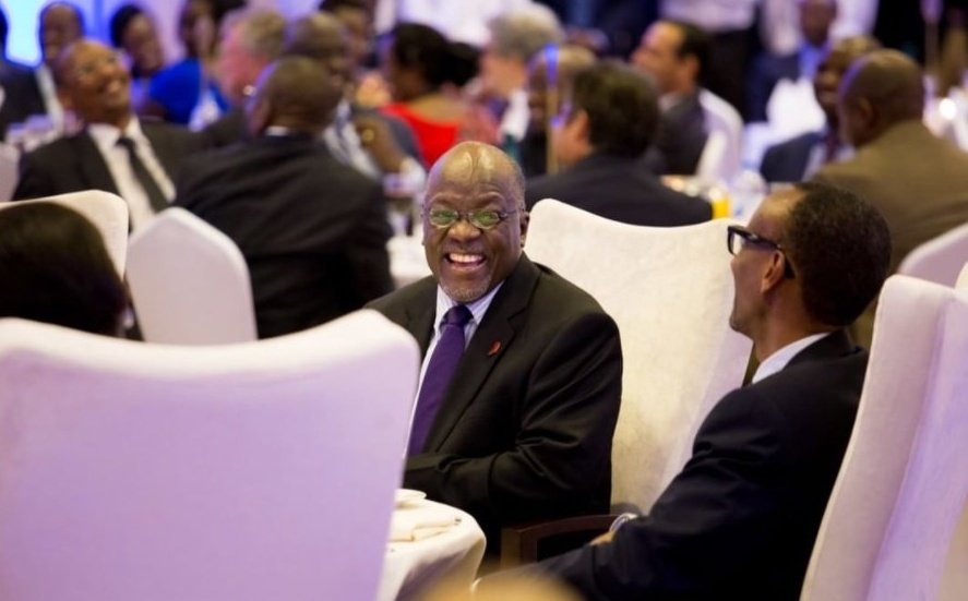east_facts's tweet photo. IMAGE: Tanzania's former President John Magufuli sharing a light moment with Rwanda's President Paul Kagame at a conference. https://t.co/YC6StWjlWR