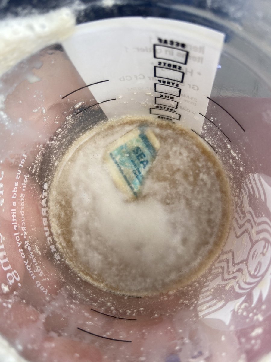hailey_raether's tweet photo. @Starbucks I know I ordered a salted caramel cream cold brew but cmon https://t.co/cOtbLd0Gon