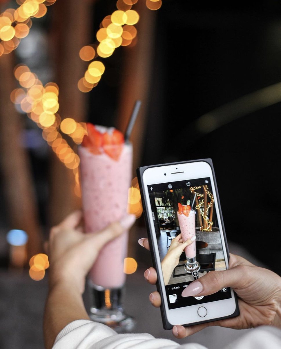 metropolitangla's tweet photo. Did you even go to Metropolitan if you didn’t get a cocktail pic for the ‘gram? 🤳🏻🍹

We can’t wait to see all your Tequila Rose boomerangs again when we re-open! 💞 https://t.co/OSw5jL7jGI