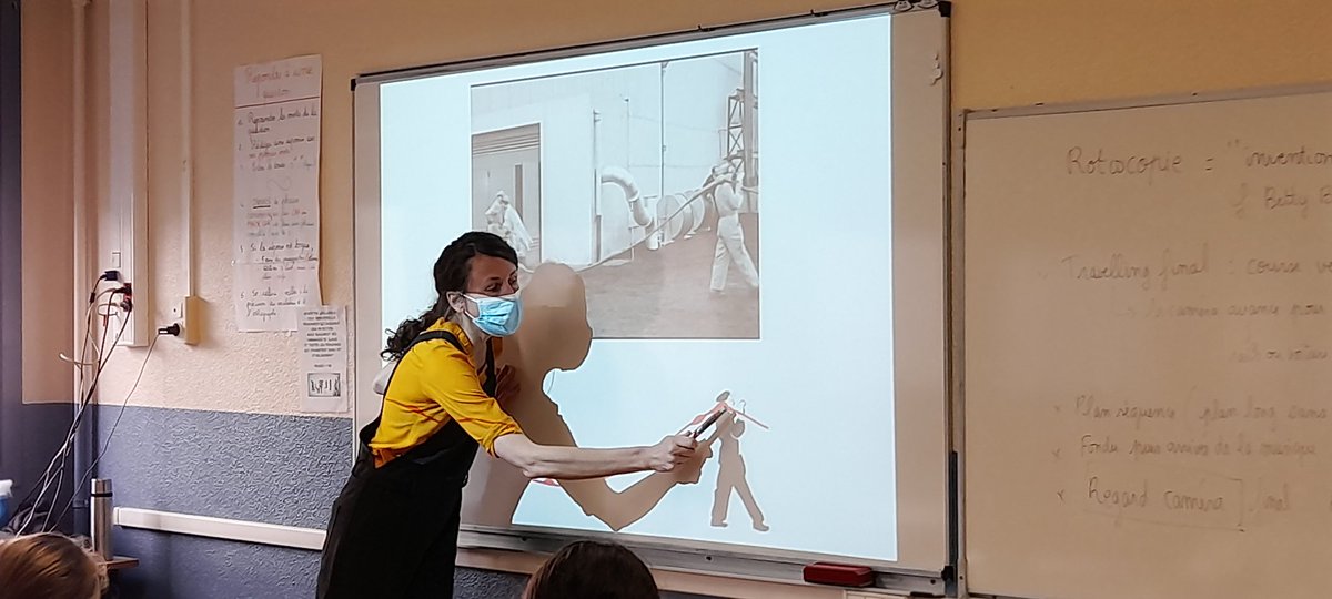 Clg_MatisseNice's tweet photo. S'approprier par le dessin un #film culte : c'est la magie de l'atelier #rotoscopie proposé par Il Était Un Truc. Merci Amélie Masciotta pour cette matinée créative et enthousiasmante. Merci @Cannes_Cinema et @DAAC_nice pour cette proposition d'atelier "Collège au #cinéma". https://t.co/U1HgCjdtqT
