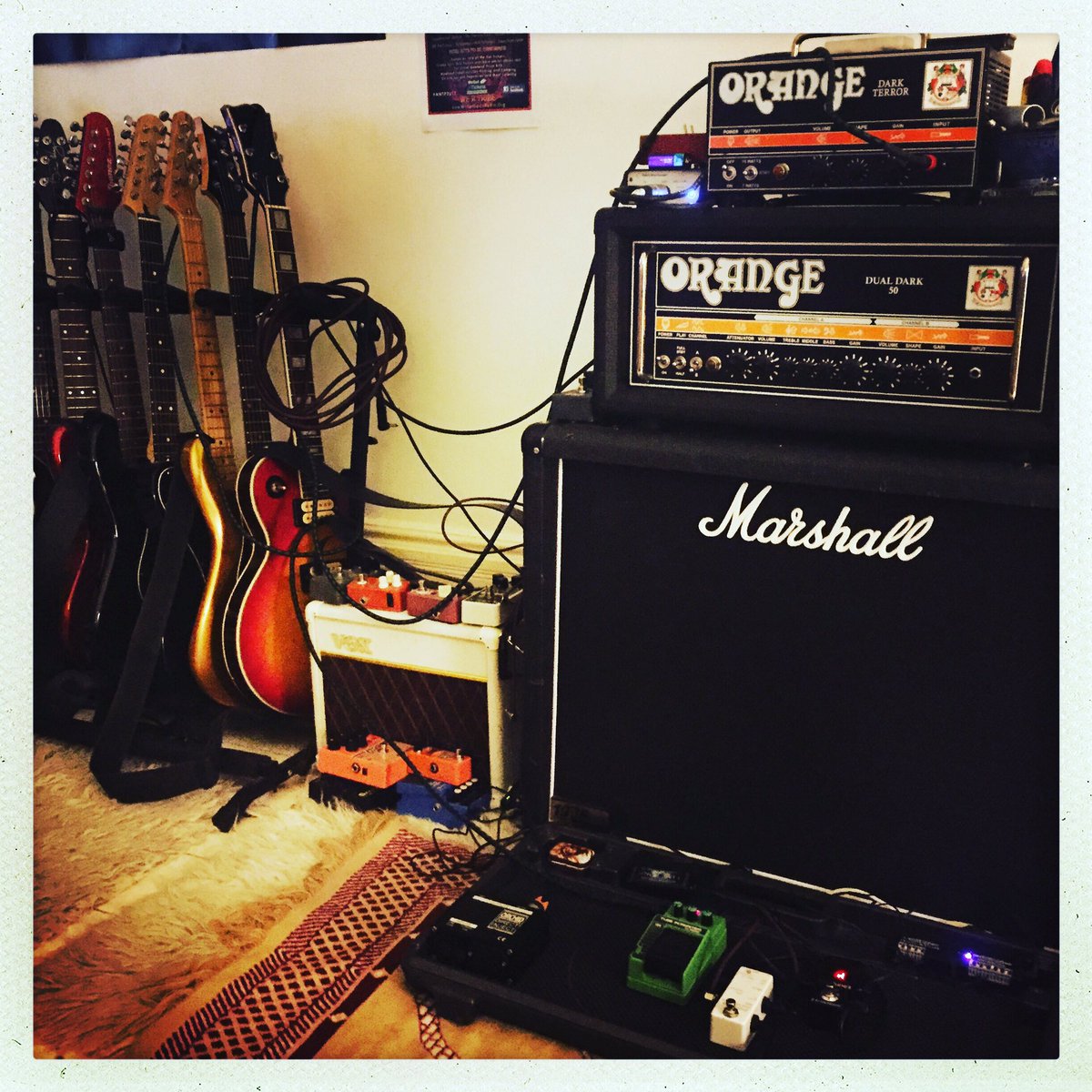 UnsignedPR's tweet image. "@DownFrom_Above 'GIVE IT UP' combines Mind-Melting Guitars &amp;amp; Intoxicating Vocals 2 keep [YOU]™ wanting 2 'CRANK IT [UP]'™ [MORE]™!!" 
&amp;gt;&amp;gt; #UPReview ™

youtube.com/watch?v=cvpJxY…

#UP ™ #DownFromAbove ™ #UK #UPBand ™ #rock #hardrock #music #CrankItUP ™ @UPUnsignedRadio