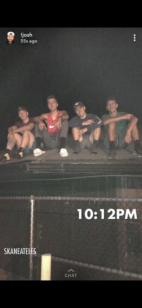 EjTownsend171's tweet photo. Happy birthday to my brother for life, don’t have too much fun without me tonight;) https://t.co/7cVkLEIyk1