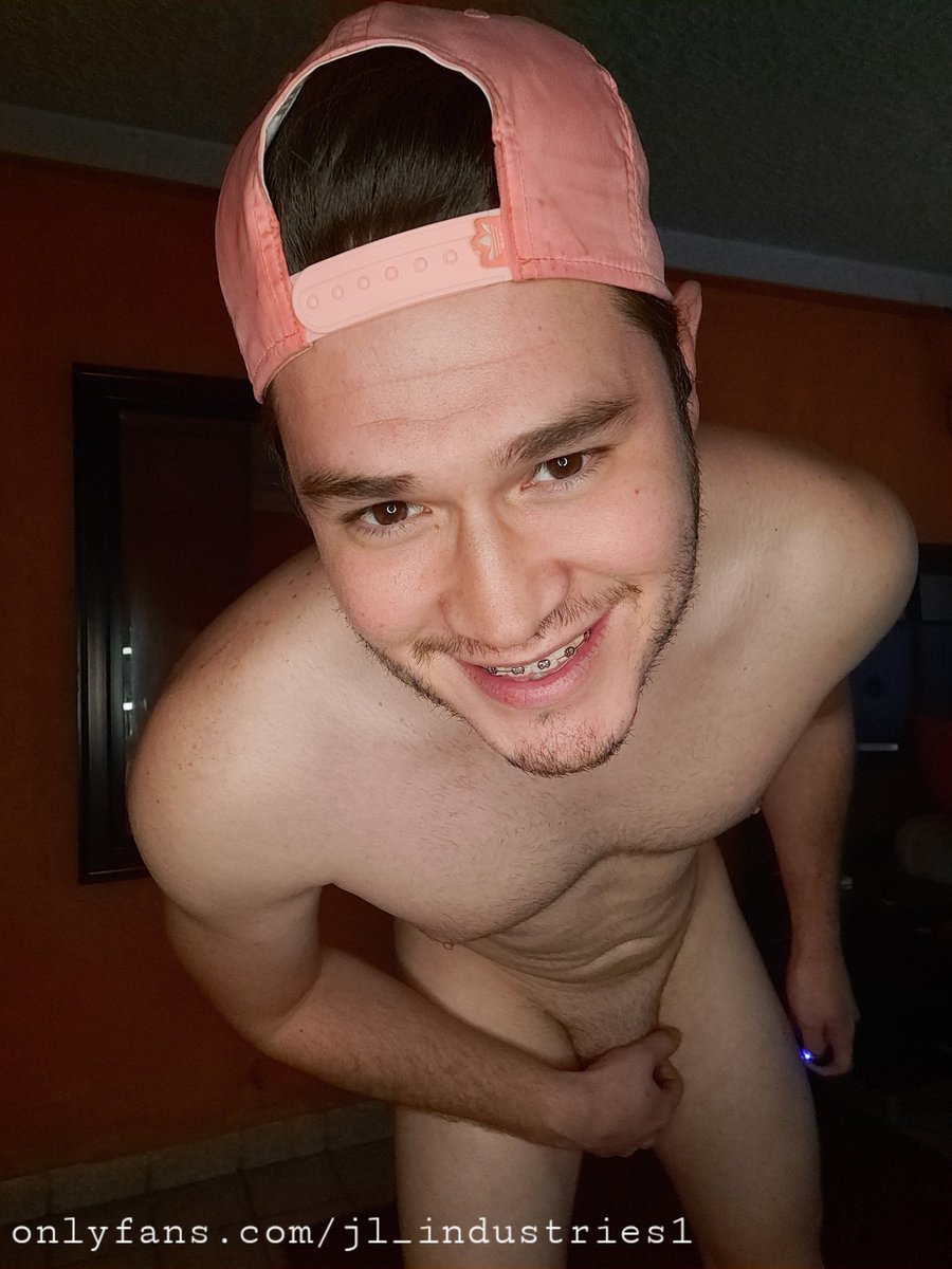 jl_industries1's tweet photo. Extrañare mi #sonrisa con #brakets el dia que me los quiten.
#gayboy #nakedboy #hungmale #hungboy #verse #8indick #verga20cm #gayfit #malefit https://t.co/fmB4CVf2cR
