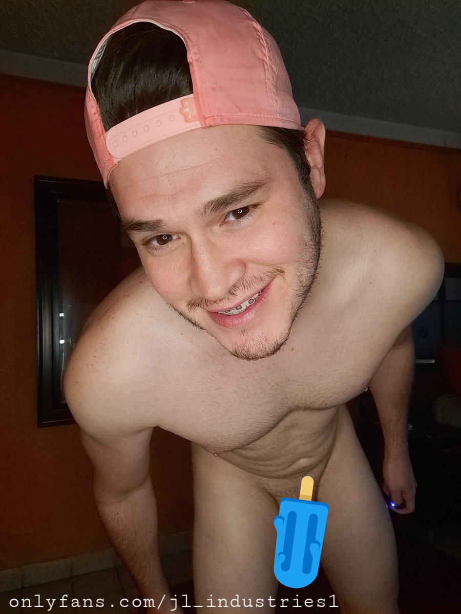 jl_industries1's tweet photo. Extrañare mi #sonrisa con #brakets el dia que me los quiten.
#gayboy #nakedboy #hungmale #hungboy #verse #8indick #verga20cm #gayfit #malefit https://t.co/fmB4CVf2cR