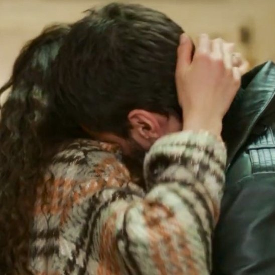 helaselim's tweet photo. Bunları okadar çok seviyorum ki #reymir #ebruakin https://t.co/JXOtIs7iww
