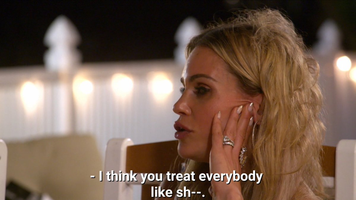adrianasmojito's tweet photo. This definitely didn't go the way Teresa thought it would, oops #RHONJ https://t.co/d45Y0jO2UJ