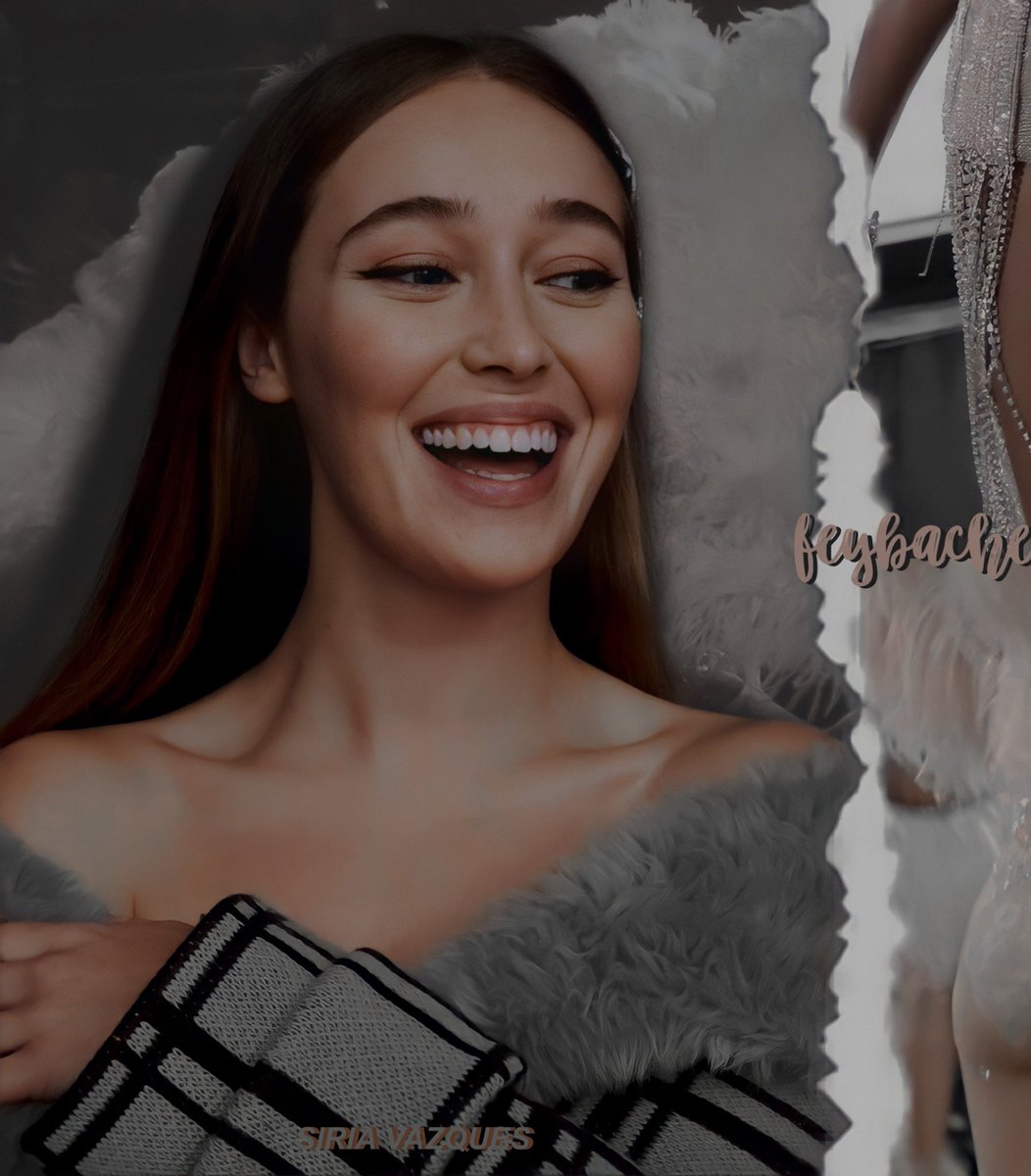 circusgds's tweet photo. ⠀
        ❝                     gotta give me your
        me  your  best,  so  get  your  ass
        up,  show me how you   𝙗𝙪𝙧𝙡𝙚𝙨𝙦𝙪𝙚.
          #𝗙𝗘𝗬𝗕𝗔𝗖𝗛𝗘𝗟𝗢𝗥𝗘𝗧𝗧𝗘𝗣𝗔𝗥𝗧𝗬 https://t.co/wGo6Ntj4Ny