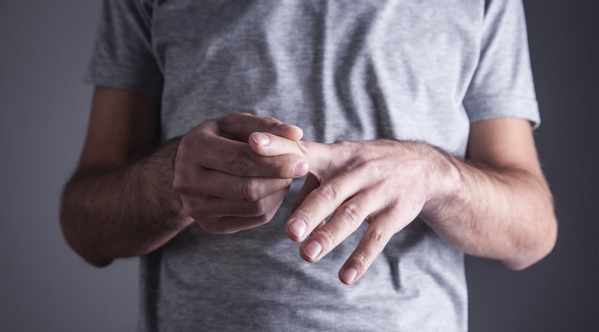 RoswellPain's tweet photo. If you regularly experience stiff, achy, or swollen joints, arthritis may be to blame. At Roswell Pain and Weight Loss Specialists, the team specializes in the diagnosis and treatment of arthritis, as well as bone and joint pain! Learn more: https://t.co/ZHvJOuZ3hf https://t.co/bDHpLYghTS