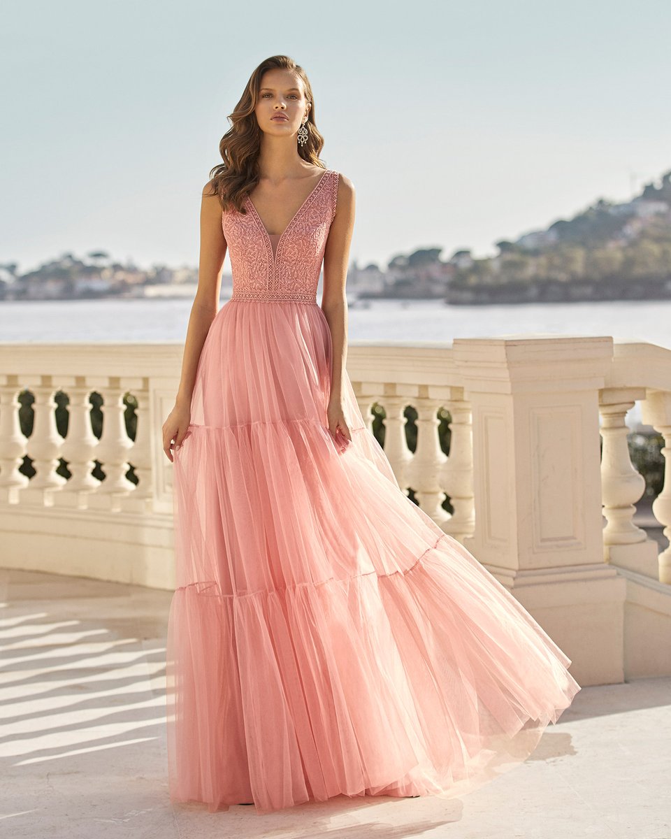 AireBarcelona's tweet photo. A pink dream for your next celebration💕

Discover all the details here: https://t.co/BFHz5vPdMF

#AireBarcelona #AireBarcelonaParty #BridesMaid #PartyDress #CocktailDress #CocktailCollection https://t.co/auNS45yphk