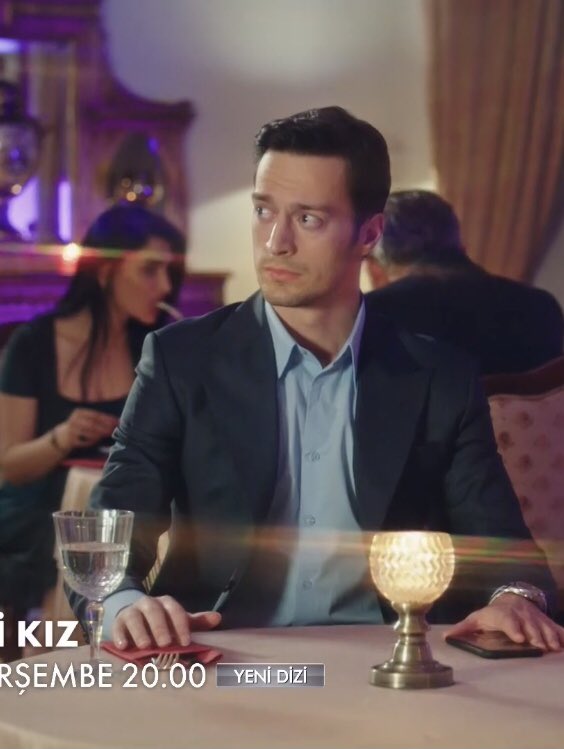 KafeinliP's tweet photo. Sizi pamuklara sarmalar sararım🤍🌸
Fena güzelsiniz🔥
#BurcuBiricik #CamdakiKız #feyyazserifoğlu  #KanalD https://t.co/NGirTgDERU