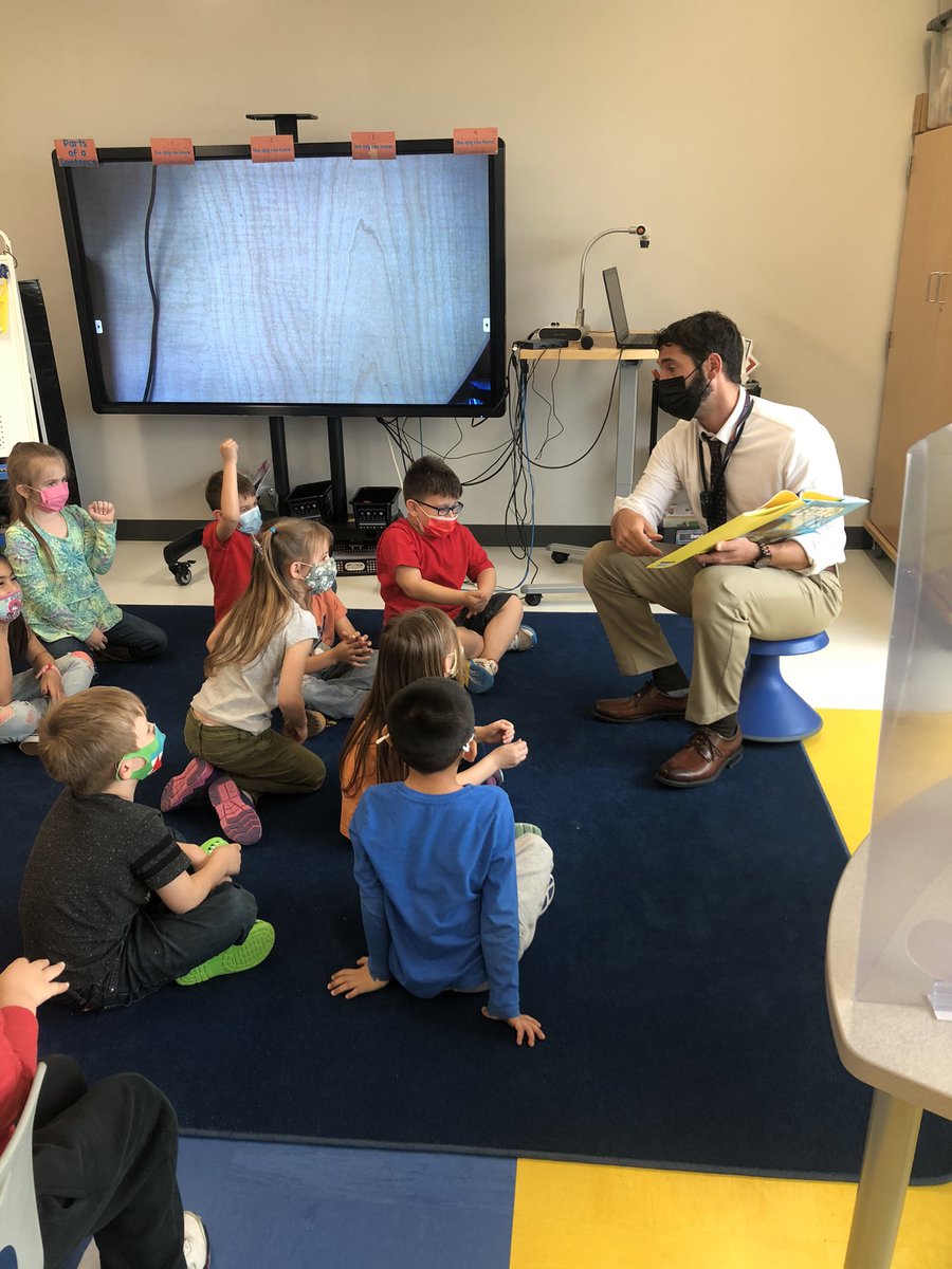 BasnettMrs's tweet photo. Thanks Mr. Marino for visiting our class today!   The kids loved the Rock, Paper, Scissors book and game! #BeATitanTogether https://t.co/Bd6xvLRxiY