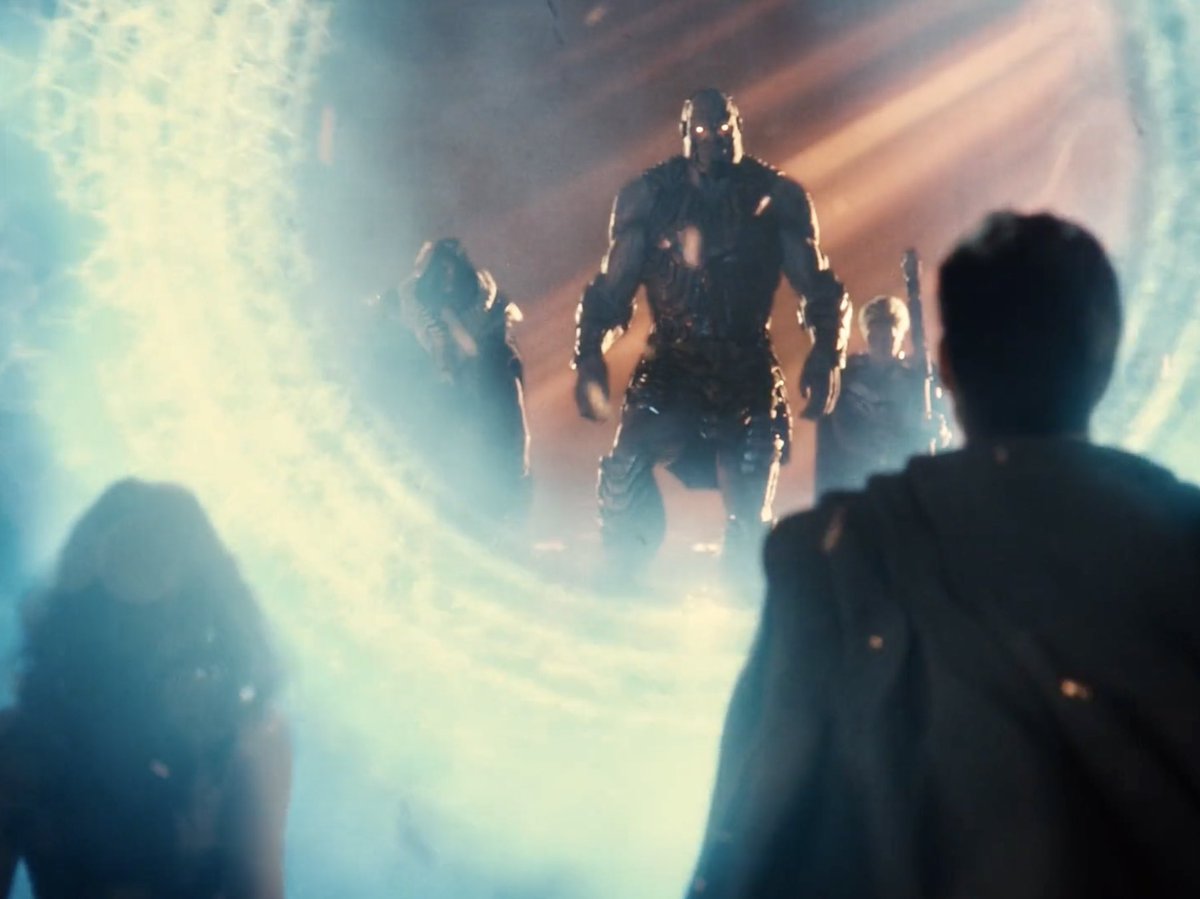SupesBatsy's tweet photo. CAN YOU GIVE ME 500 RETWEETS AND 1500 LIKES FOR #RestoreTheSnyderVerse?!?!

LET'S 

GO!

#RestoreTheSnyderVerse https://t.co/FFI7IZblFP