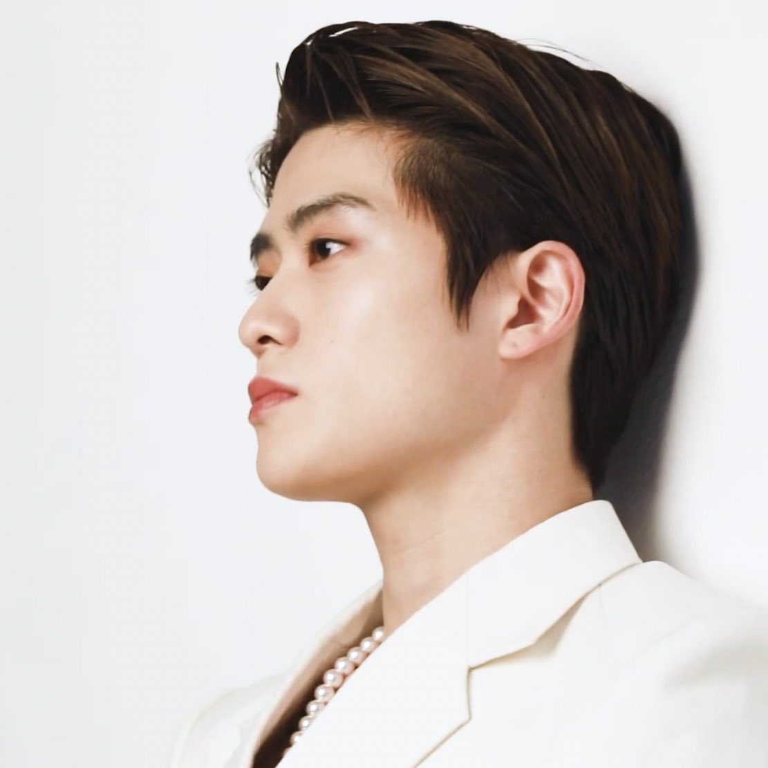 ً (@jhyunsource) on Twitter photo 