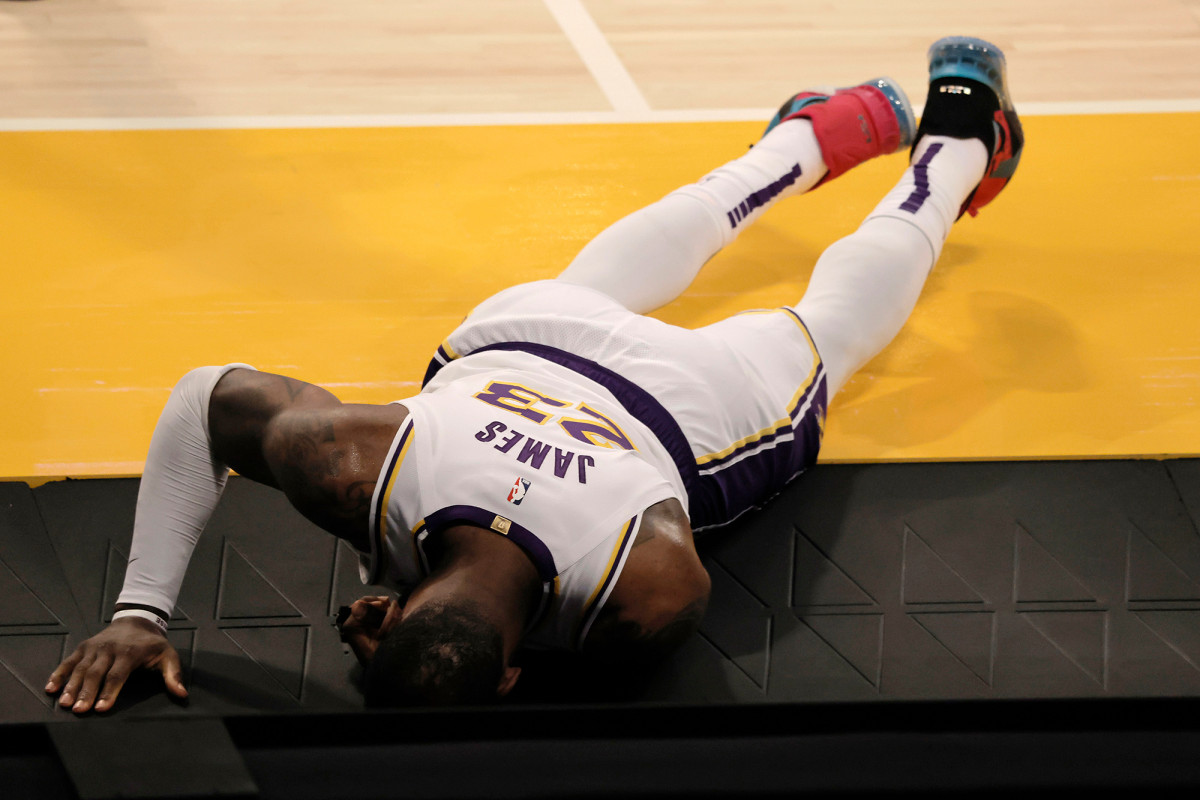 How long LeBron James will be out after brutal injury