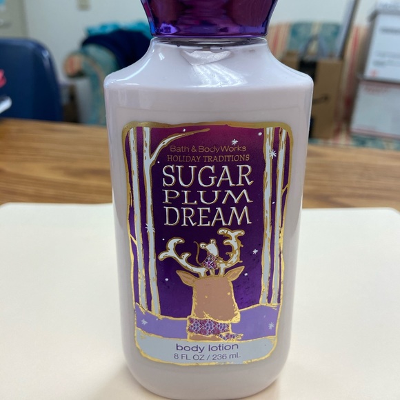 Ekaterina K tweet media