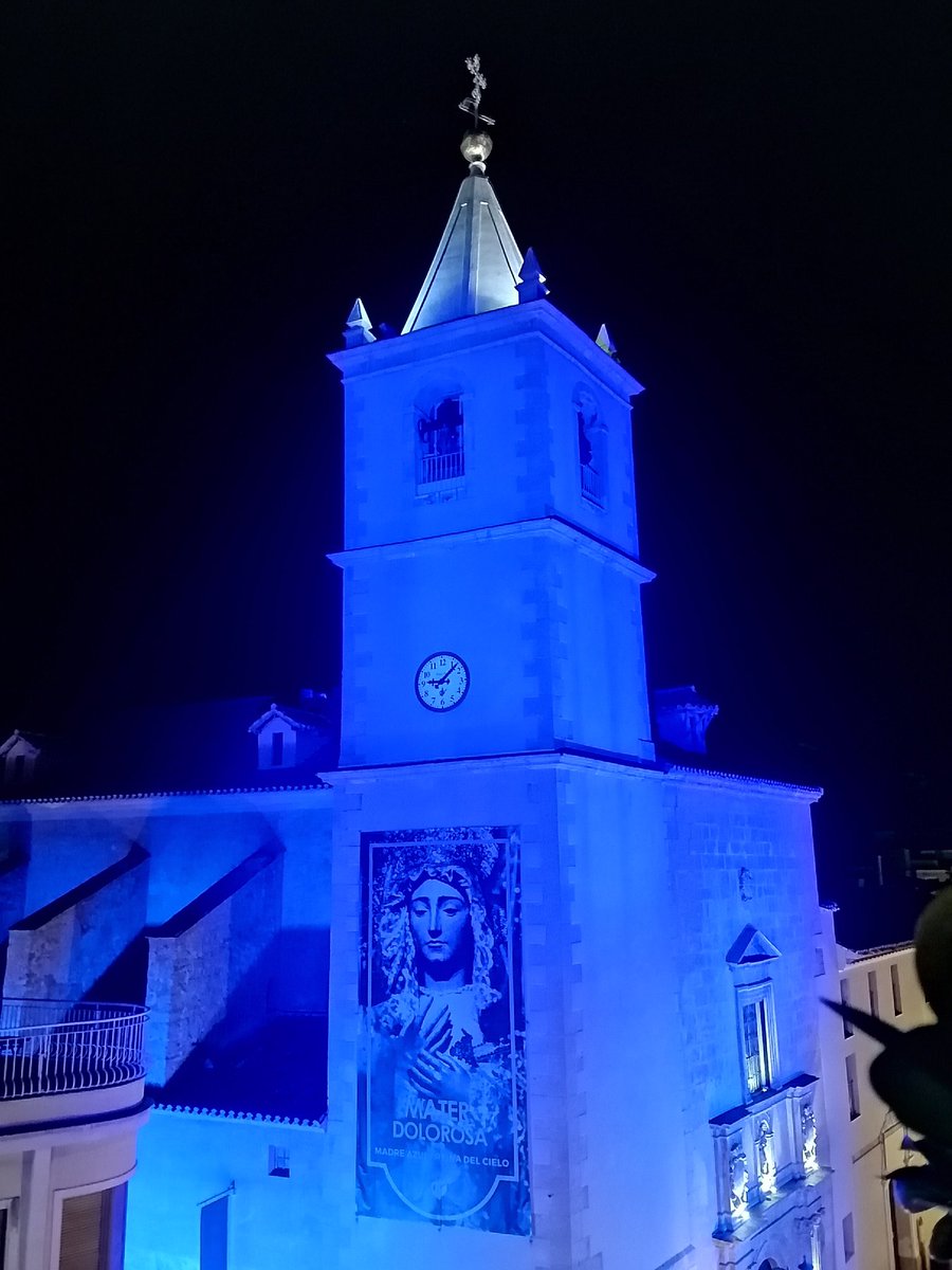 yonodigona's tweet photo. La noche más AZUL! #SerenataAzul #VIVAELPASOAZUL @pasoazullorca @GJovenPasoAzul @AMMaterDolorosa https://t.co/UD2LBuyTSh