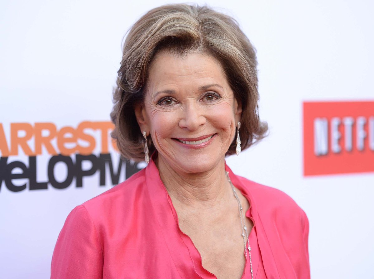 barstoolsports's tweet photo. RIP Jessica Walter, Who Played The Incredible Lucille Bluth On Arrested Development https://t.co/C5y7GoTqXF https://t.co/Gx26N57uNr