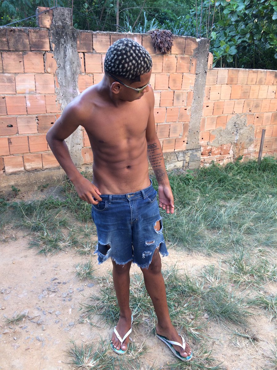 LucasDoCorte02's tweet photo. Seja seu próprio incentivo .🕊 https://t.co/t0JhyF0oGw