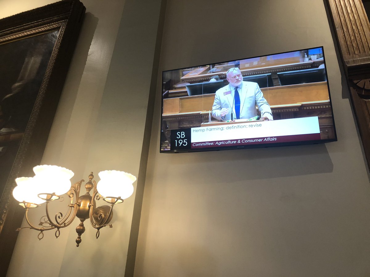BrandeeBickle's tweet image. The #gapol session is a roller coaster, but it was GREAT to see the House pass #lowTHC bill to position #Georgia in a positive place.  Well timed given the #safebankingact in #Congress!!  Thank you~