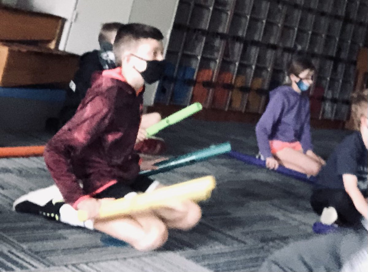 RoetherMusic's tweet image. Sometimes, you just have to boomwhack... check out that concentration! @DMHyden