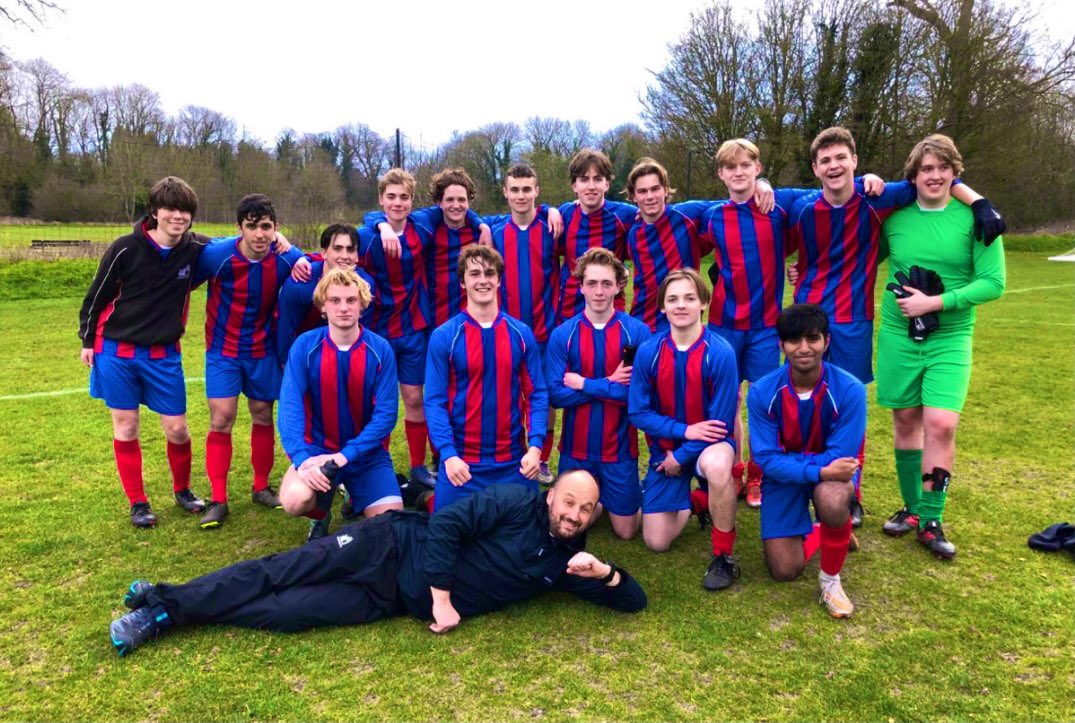 fried_rb's tweet photo. What a team #PeoplesChampions #UptRB https://t.co/QTC36OGjTu