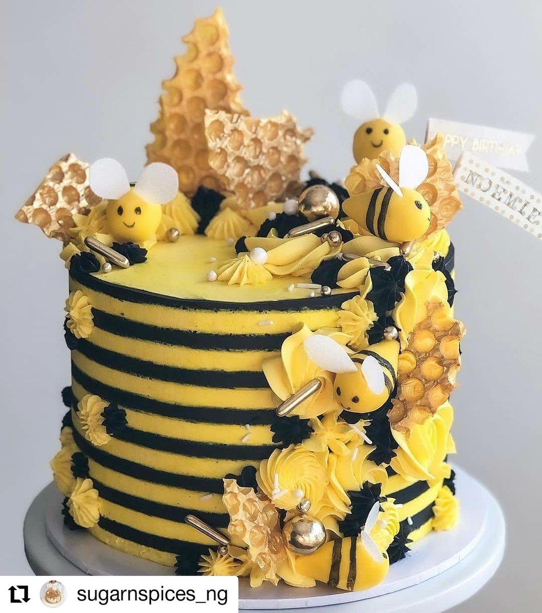 casa_roberta's tweet photo. Amazing cake! https://t.co/JvM3AsJl7V