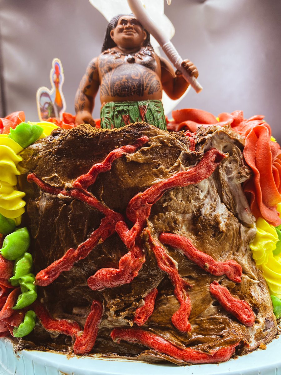 moenagarden's tweet photo. J'ai fait un gâteau hier sur le thème moana 
#Carinesfactory #team228 #TT228 https://t.co/6AwnphJCjD
