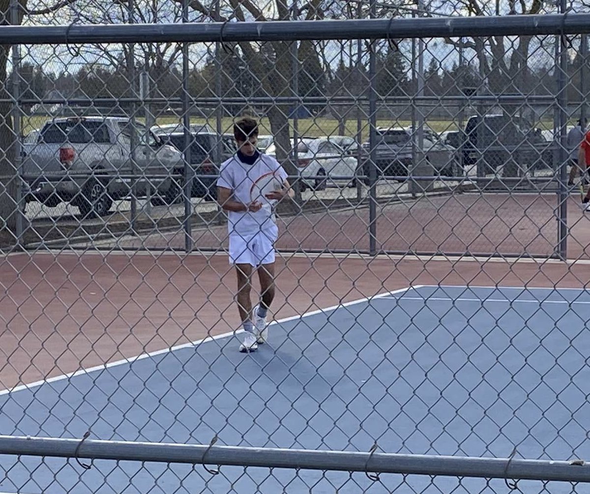 cameronbutlertv's tweet photo. In my VOSOT, Ian Ogan, freshman at Bullard High School, talked about what he does to find his opponents weakness before he plays a tennis match. #MCJ124 @peacekim @FSMCJDept https://t.co/HV0aQRCdQj