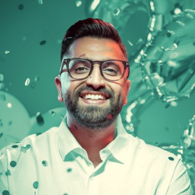 AliNajim's tweet photo. #NewProfilePic #birthdayboy 🎈 https://t.co/n3sBs6fzSm